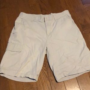 Columbia Men’s Cargo shorts